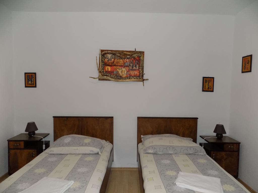 Borovik Guest House Živogošće 외부 사진